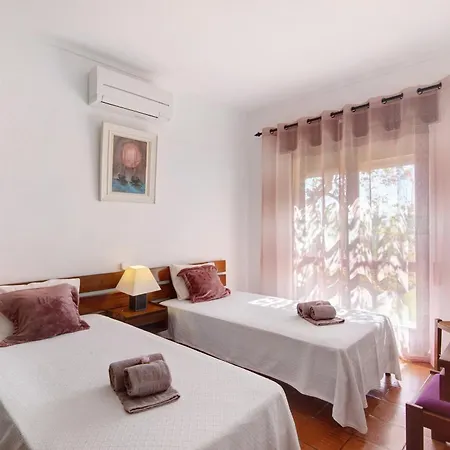 Casa Mila Сasa de vacaciones Olhos de Agua (Albufeira)